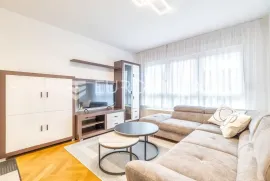 Zagreb, Radnička cesta, trosoban stan u novogradnji + PM, Zagreb, Appartement