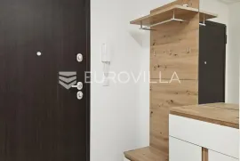 Pula, Monvidal, opremljen stan s garažom, novogradnja, Pula, Appartement