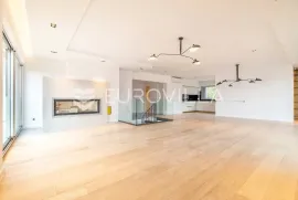 Zagreb, Gornje Prekrižje luksuzan četverosoban stan na 1 katu + 3 GPM, Zagreb, Appartement