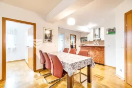 Zagreb, Vrbani II, prostran peterosoban stan NKP 111,73 m2, Zagreb, Appartment