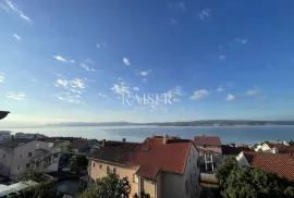 Crikvenica - stan 2S+DB sa panoramskim pogledom na more, Crikvenica, Appartement