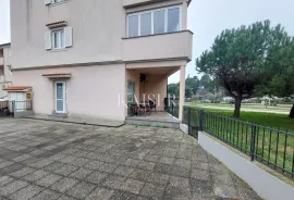 Istra, Novigrad - poslovni prostor, 55m2, Novigrad, Коммерческая недвижимость