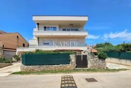 Istra, Novigrad - dvosoban stan sa dnevnim boravkom, 100m2, Novigrad, Wohnung