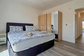 Istra, Novigrad - dvosoban stan sa dnevnim boravkom, 100m2, Novigrad, Wohnung