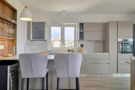 Istra, Novigrad - dvosoban stan sa dnevnim boravkom, 100m2, Novigrad, Wohnung