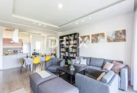 OPATIJA, POBRI - Novouređen stan s prekrasnim pogledom na more, Opatija - Okolica, Appartment