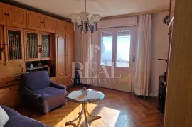 BELVEDER, 2SKL OD 51 m2, POGLED, BLIZINA SVIH SADRŽAJA, Rijeka, Appartement