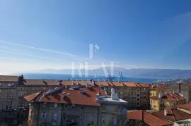 BELVEDER, 2SKL OD 51 m2, POGLED, BLIZINA SVIH SADRŽAJA, Rijeka, Appartement