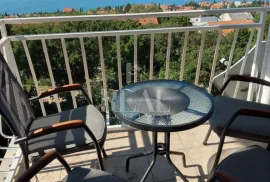 DRAMALJ-1S+DB OD 49 m2, PREKRASAN POGLED S NATKRIVENE TERASE, Crikvenica, Appartement