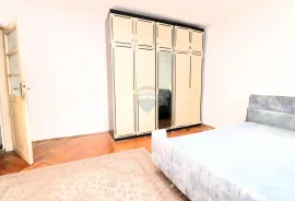 Zagreb, Rudeš, kuća s dva stana i garažom, 170m2, Zagreb, Casa