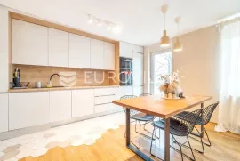 Zagreb, Erdodyjeva, prekrasan dvosoban stan NKP 50 m2, Zagreb, Wohnung