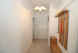 Istra, Pula- renovirani dvosoban stan 57m2 u centru, Pula, Daire