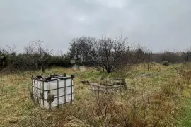 Građevinsko zemljište u centru Krasice, Bakar, Terreno