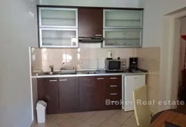 Apartmanska kuća s otvorenim pogledom na more, Trogir, Maison