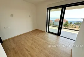 Moderan dvosobni apartman s pogledom na more, Rogoznica, Appartamento