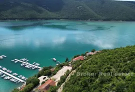 Atraktivno zemljište s projektom i pogledom na more, Labin, Terreno