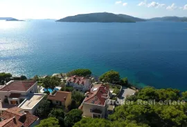 Luksuzna vila s panoramskim pogledom na more, Trogir, Famiglia