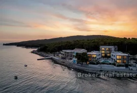 Luksuzni apartman u prvom redu do mora, Hvar, Flat