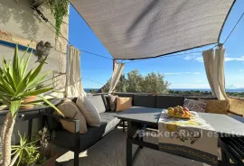 Jednosoban apartman s pogledom na more, Hvar, Kвартира