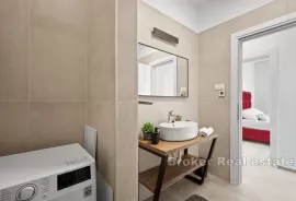 Luksuzan penthouse s bazenom i prekrasnim pogledom na more, Trogir, Διαμέρισμα