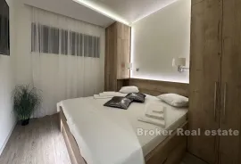 Atraktivan apartman s pogledom na more, Omiš, Apartamento