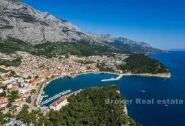 Apartmani u novogradnji s prekrasnim pogledom i blizinom mora, Makarska, Appartment