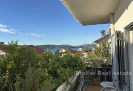 Obiteljska kuća u blizini mora, Trogir, Haus