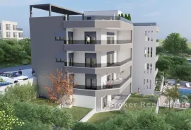 Apartmani u izgradnji s bazenom i pogledom na more, Trogir, Kвартира