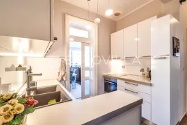 Zagreb, Šenoina, odličan trosoban stan NKP 102 m2, Zagreb, Daire