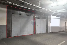 Zagreb, tržnica Kvatrić - garaža 18 m2, Zagreb, Garage