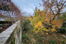 Bakar, Kukuljanovo - kuća s okućnicom i terenom, Bakar, Haus