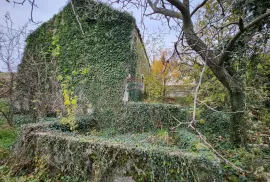 Bakar, Kukuljanovo - kuća s okućnicom i terenom, Bakar, Haus