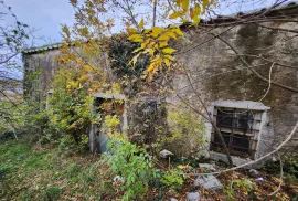 Bakar, Kukuljanovo - kuća s okućnicom i terenom, Bakar, Haus