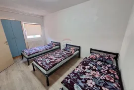 KASTAV, Trinajstići - odličan stan za 6 radnika, Kastav, Apartamento