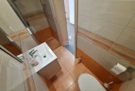 KASTAV, Trinajstići - odličan stan za 6 radnika, Kastav, Appartement