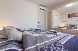 MATULJI, MUČIĆI - kuća i apartman za dugoročni najam, Matulji, Casa