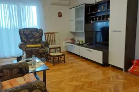 Rijeka, Krimeja, Stan 2skl, površine 56m2, Rijeka, Wohnung