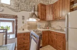 MATULJI,JUŠIĆI- 2 stana sveukupne površine 62 m2, Matulji, Kвартира