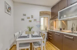 MATULJI,JUŠIĆI- 2 stana sveukupne površine 62 m2, Matulji, Kвартира