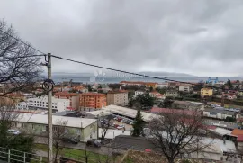 Odlična garsonijera sa terasom, Rijeka, Appartment