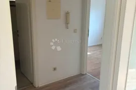 HOTO VILE TROSOBAN STAN SA GARAŽOM, Sveta Nedelja, Appartment