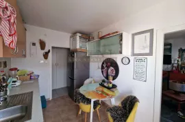 ZAGREB -GAJNICE -34m2,Stan za mlade osobe ,blizu svih popratnih sadržaja, Zagreb, Appartement