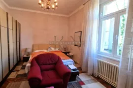 ZAGREB -CENTAR - MARTIĆEVA ,4.5s,115m2, 1kat ,TOP LOKACIJA!!!, Zagreb, Apartamento