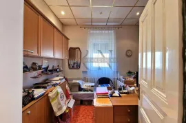 ZAGREB -CENTAR - MARTIĆEVA ,4.5s,115m2, 1kat ,TOP LOKACIJA!!!, Zagreb, Apartamento