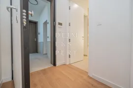 Gornji Bukovac, Novogradnja, useljivi četverosobni stan s terasom - 111m2, Appartment