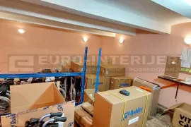 Titulo, Zagreb, Propriedade comercial