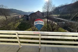 OBITELJSKA KUĆA GORNJA PAČETINA, Krapina, Famiglia