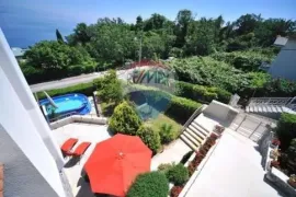 OPATIJA-IČIĆI-SAMOSTOJEĆA KUĆA 310 m2, Opatija - Okolica, Σπίτι