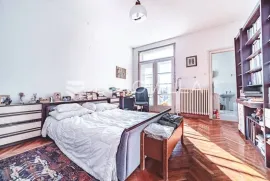 Zagreb, Centar prekrasan četverosoban stan 121 m2, Zagreb, Apartamento