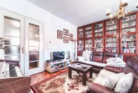 Zagreb, Centar prekrasan četverosoban stan 121 m2, Zagreb, Apartamento